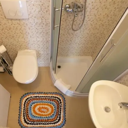 Apartment Marica I Ivo 1 *