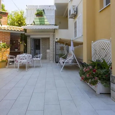 Marica I Ivo 1 * Makarska